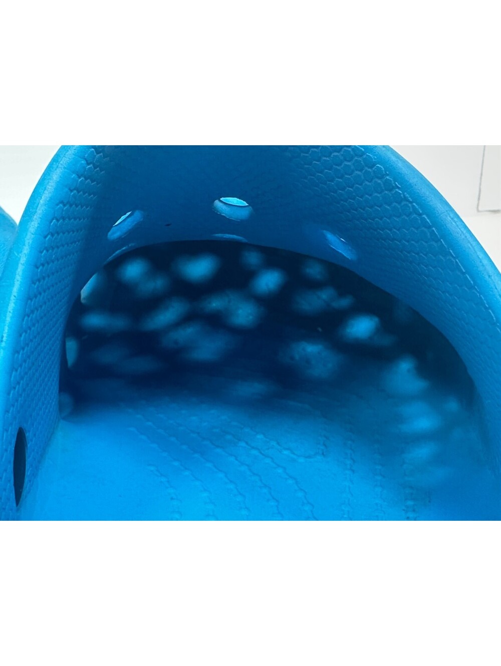 Crocs Baya Classic clogs Size 2 Little KID Sporty Slip On Shoes Blue Cutout Side - Picture 7 of 12